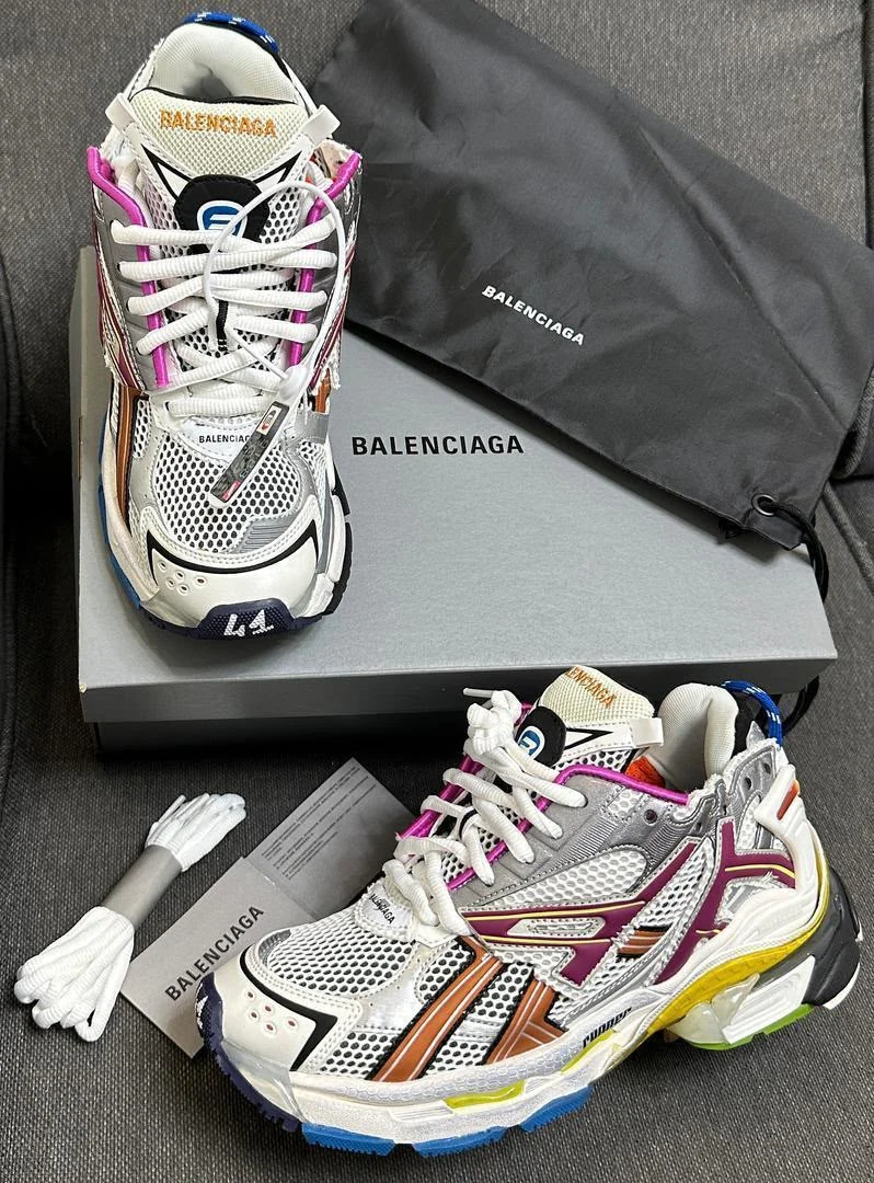 Balenciaga Runner